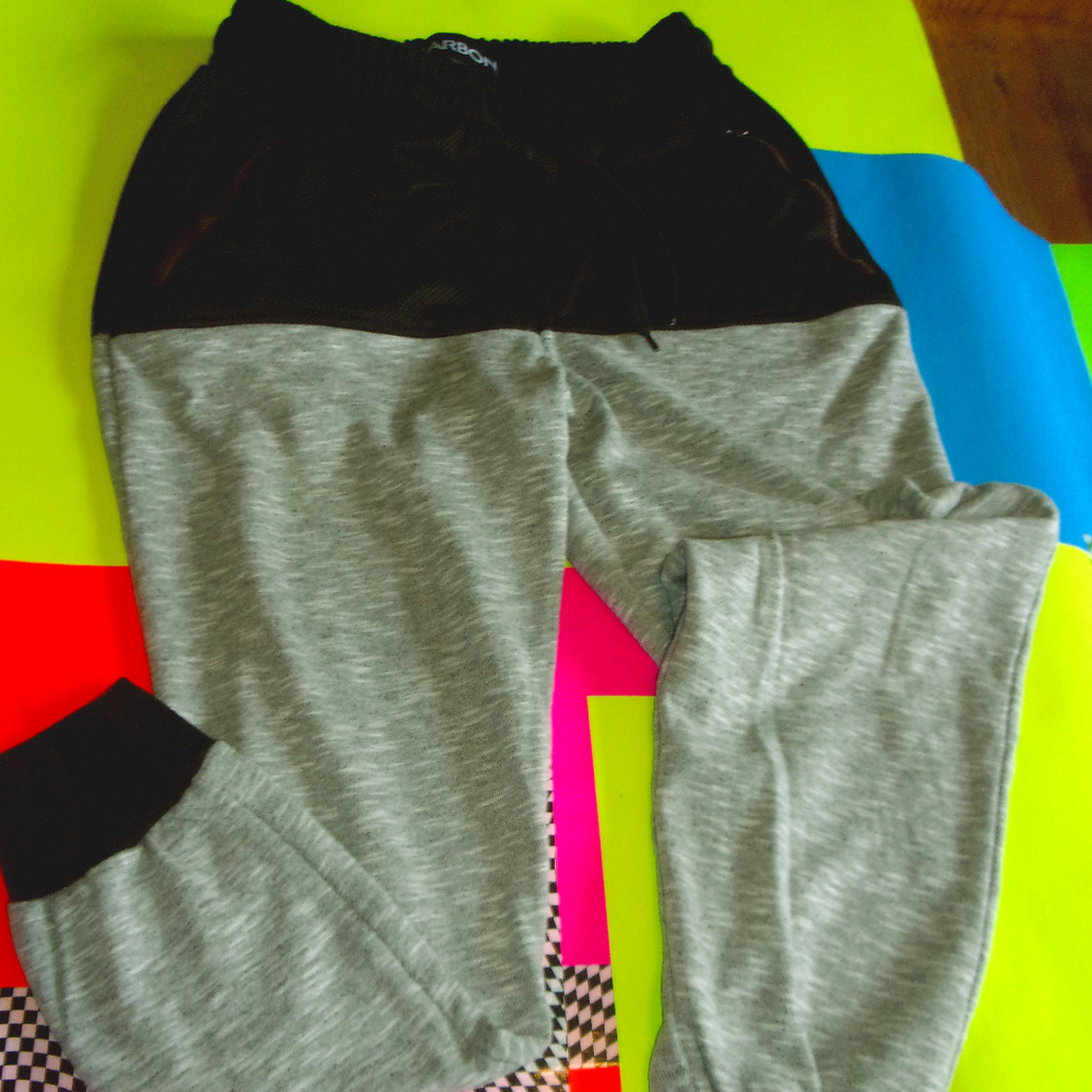 2 tone joggers pants with zip up pockets